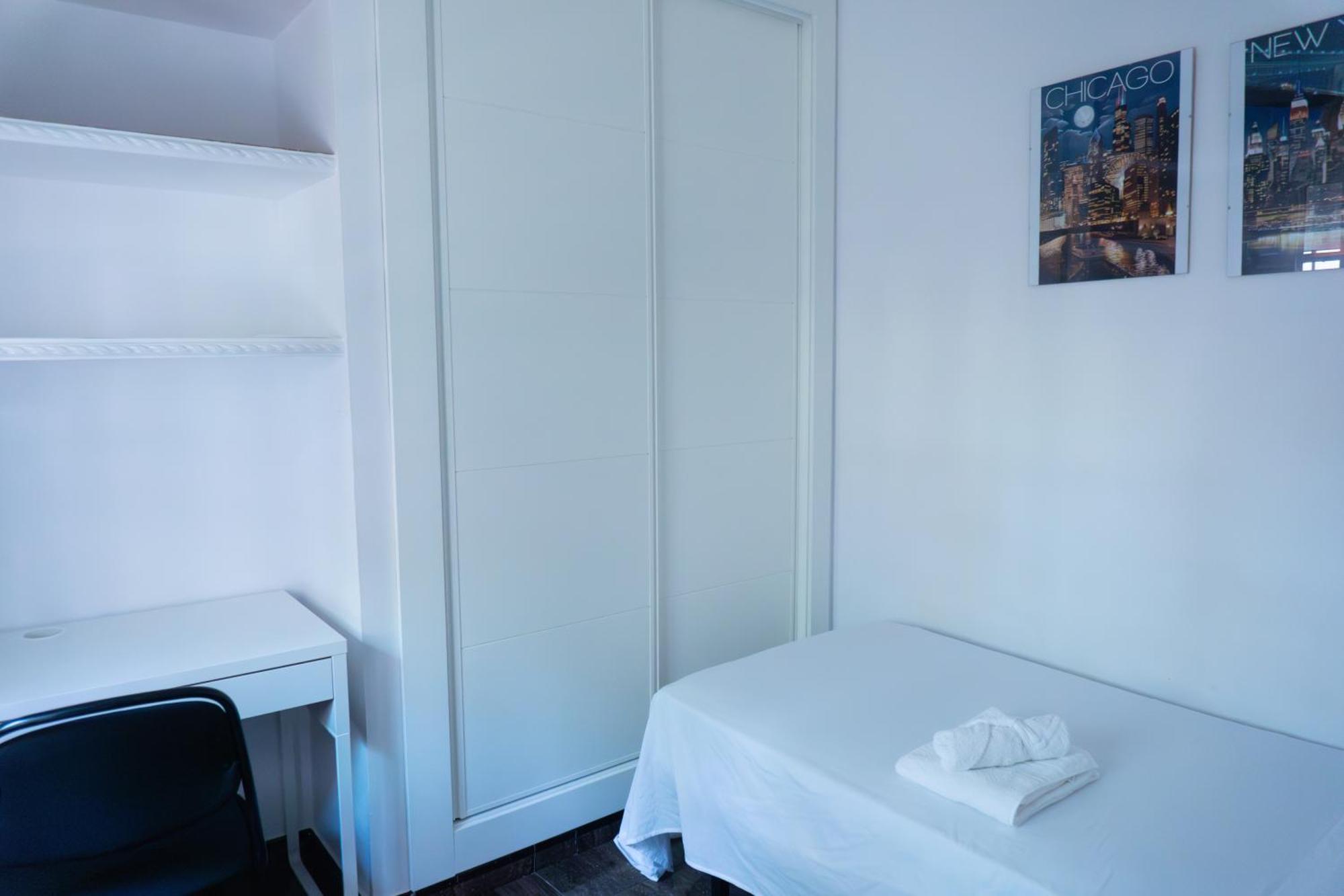 Вилла Beautiful Malaga House - Holidays Экстерьер фото