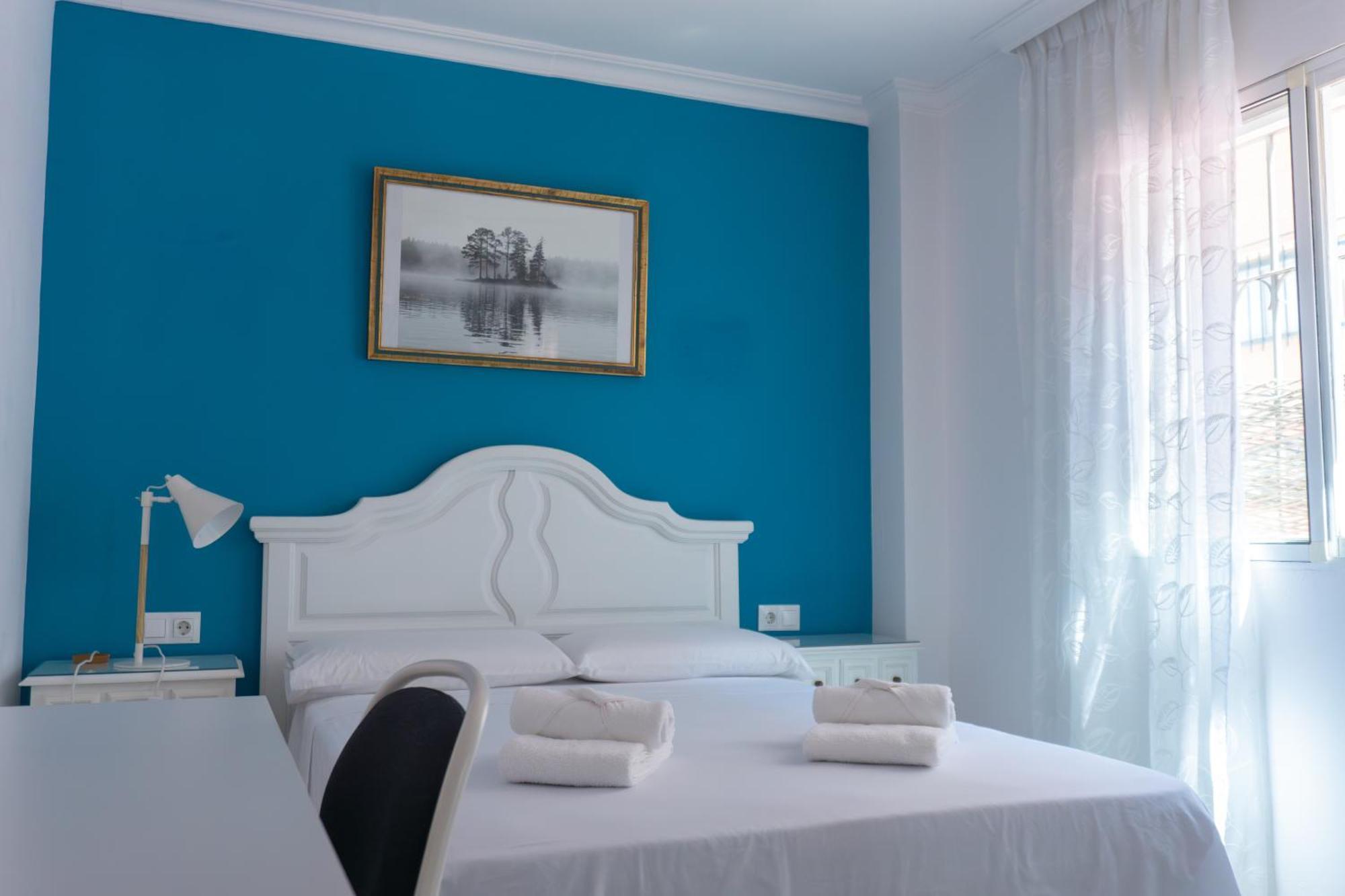 Вилла Beautiful Malaga House - Holidays Экстерьер фото